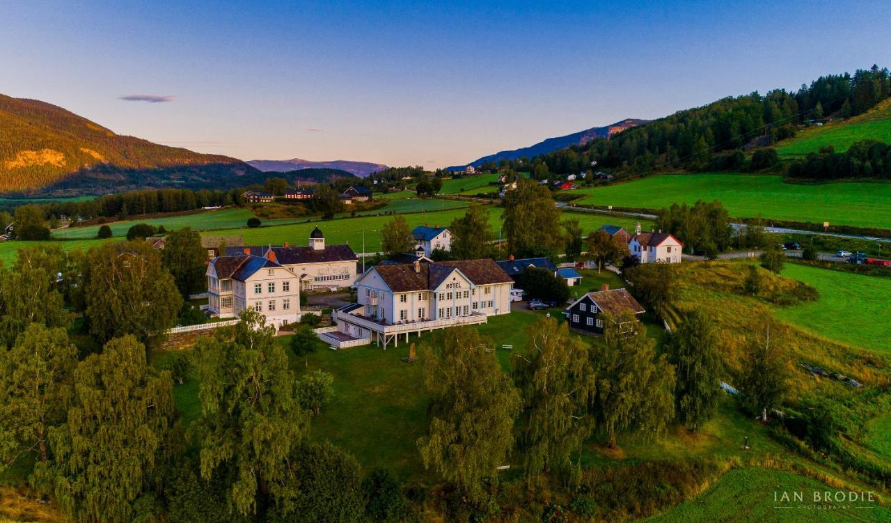 Dale Gudbrands Gard Hotel Sør-Fron Exterior foto